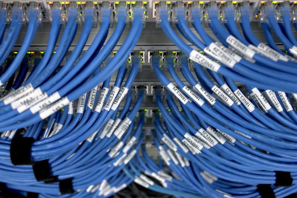 Telecoms & corporates
